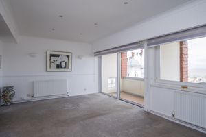 Photo 18- click for photo gallery